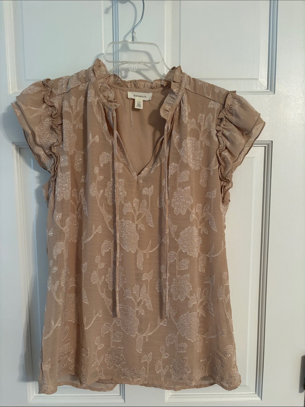 Tomaso II Women's Beige Floral Ruffle Sleeve Blouse